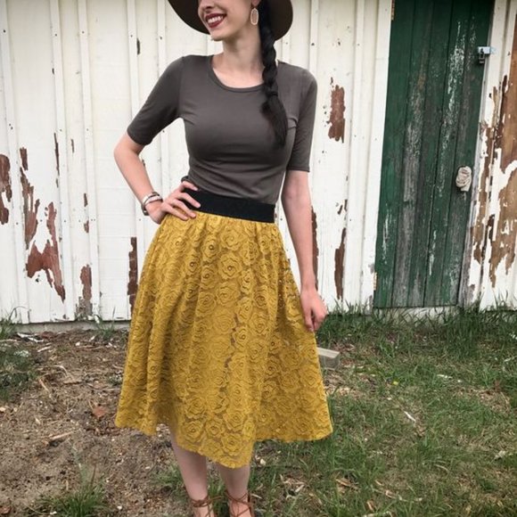 Lularoe Lola skirt - Picture 8 of 10